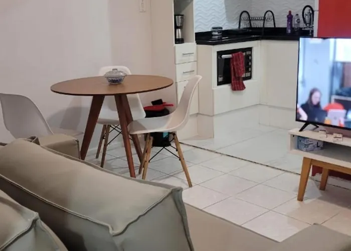Quarto E Sala Silencioso Em Copacabana Rio de Janeiro